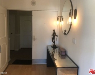 101 California Ave Unit 202 - Photo Thumbnail 4