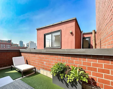 259 Elizabeth Street - Photo Thumbnail 15
