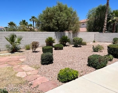 1682 Graystone Canyon Avenue - Photo Thumbnail 7