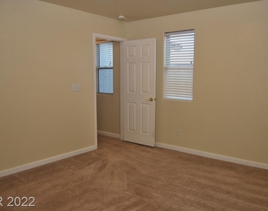 5950 Tinazzi Way - Photo Thumbnail 11