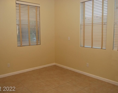 5950 Tinazzi Way - Photo Thumbnail 6