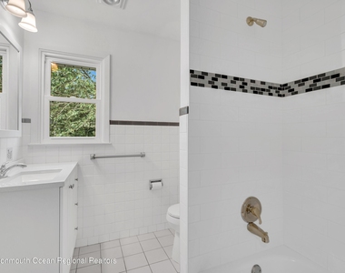 744 Ocean Avenue - Photo Thumbnail 22