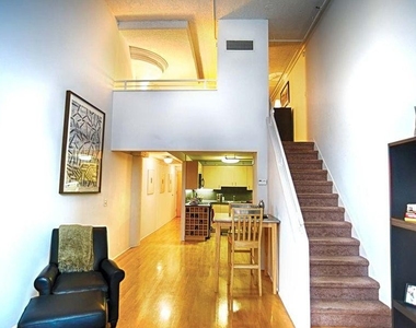 2302 Walnut Street - Photo Thumbnail 12