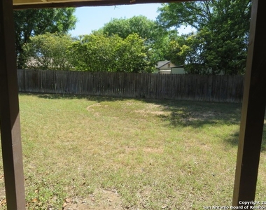 8203 Meadow Swan St - Photo Thumbnail 20