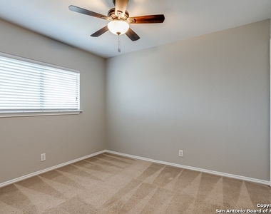 24603 Maple Crest - Photo Thumbnail 27