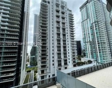 1000 Brickell Plz Unit 1904 - Photo Thumbnail 13