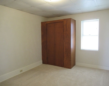 426 Huron St #3 - Photo Thumbnail 1