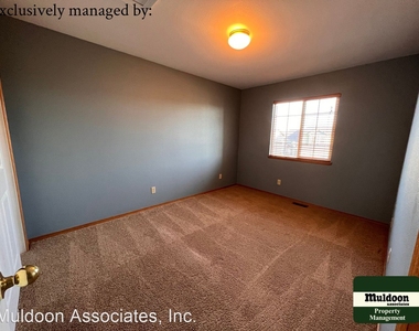 8085 Parsonage Lane - Photo Thumbnail 25