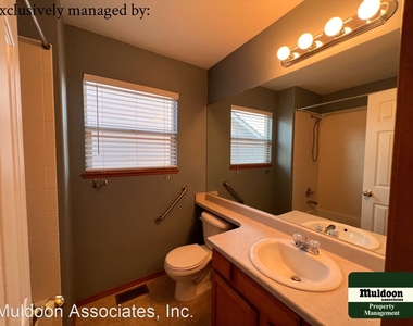 8085 Parsonage Lane - Photo Thumbnail 29