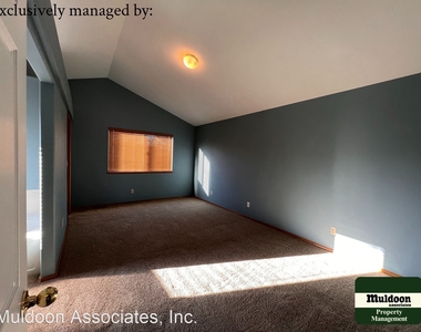 8085 Parsonage Lane - Photo Thumbnail 32