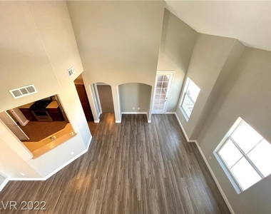 8777 West Maule Avenue - Photo Thumbnail 4