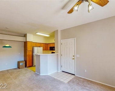 5415 West Harmon Avenue - Photo Thumbnail 13