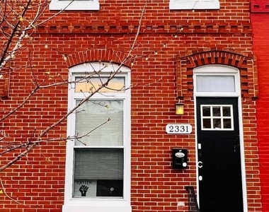 2331 E Fayette St - Photo Thumbnail 0