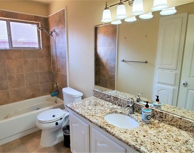 5213 Valleydale Drive - Photo Thumbnail 25