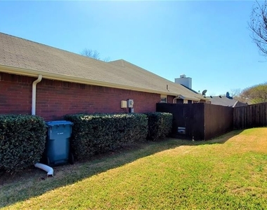 5213 Valleydale Drive - Photo Thumbnail 2