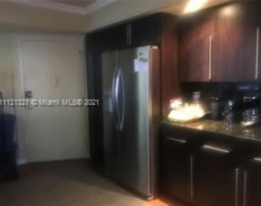 1301 Ne Miami Gardens Dr - Photo Thumbnail 15