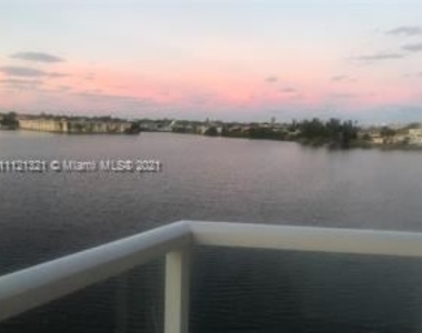 1301 Ne Miami Gardens Dr - Photo Thumbnail 27