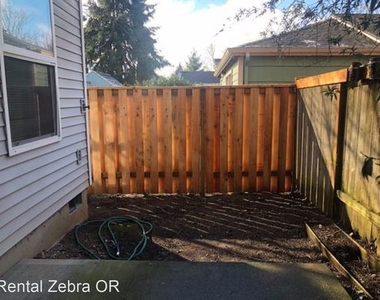 6702 Se 80th Ave - Photo Thumbnail 12