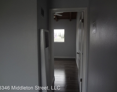 6346 Middleton Ave - Photo Thumbnail 10