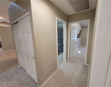 3719 Maple Creek Avenue - Photo Thumbnail 8