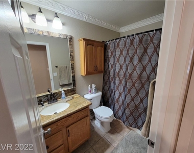 3719 Maple Creek Avenue - Photo Thumbnail 13