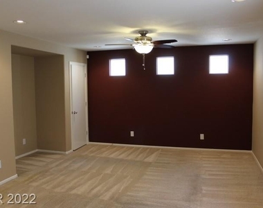 9140 Tailor Made Avenue - Photo Thumbnail 21