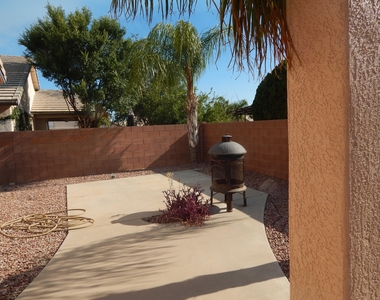 11061 N Eagle Crest Drive - Photo Thumbnail 29