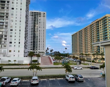 2600 S Ocean Dr - Photo Thumbnail 20