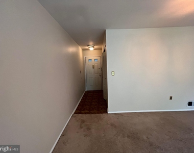 26 Barberry Court - Photo Thumbnail 13