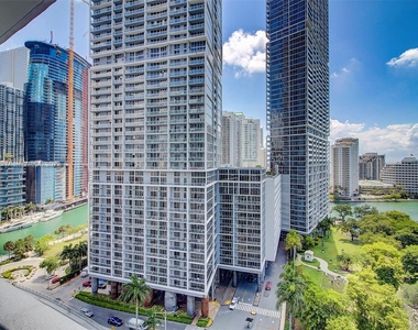 500 Brickell Ave Apt 1700 - Photo Thumbnail 28