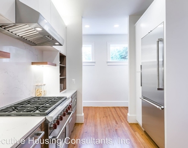 1315 Euclid St, Nw - Photo Thumbnail 12