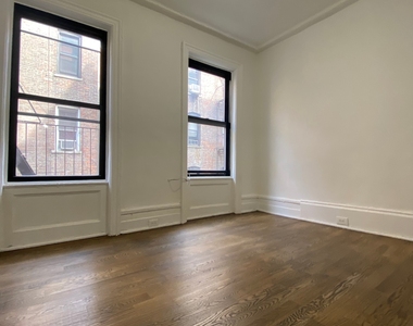GORGEOUS 4 BED IN MORNINGSIDE HEIGHTS*** - Photo Thumbnail 8