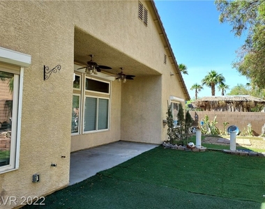 7724 High Chaparral Street - Photo Thumbnail 4