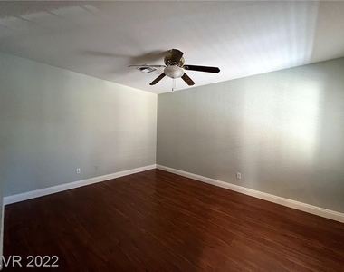 7724 High Chaparral Street - Photo Thumbnail 24