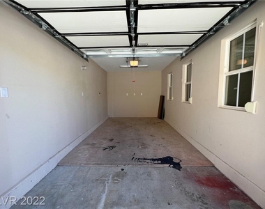 7724 High Chaparral Street - Photo Thumbnail 29