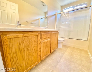 3533 Terraza Mar Avenue - Photo Thumbnail 6