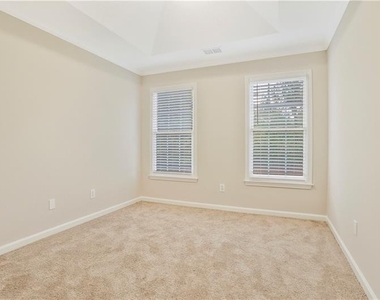 1491 Gateview Way - Photo Thumbnail 19