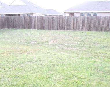 3033 Walker Creek Drive - Photo Thumbnail 37