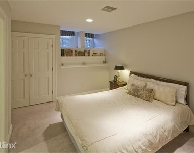 90 Marlborough St Apt 1 - Photo Thumbnail 3