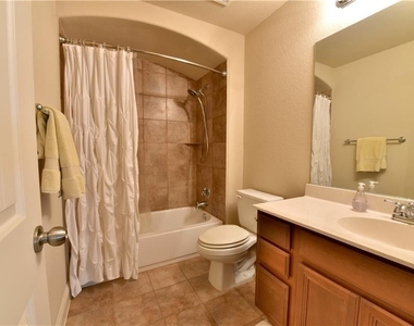 6017  Rutledge Ln - Photo Thumbnail 14