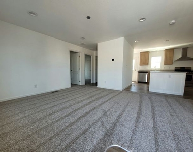 6223 E. Sahara Ave. - Photo Thumbnail 3