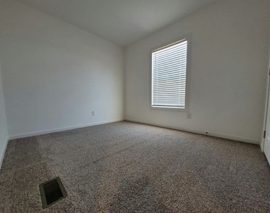 6223 E. Sahara Ave. - Photo Thumbnail 23