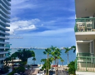 1408 Brickell Bay Dr - Photo Thumbnail 17