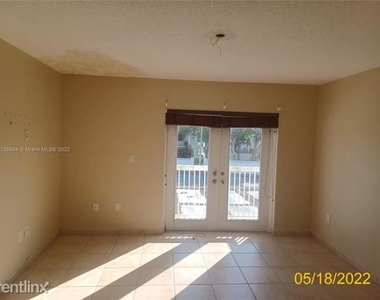 1425 Sw 124th Place Concourse 1425 - Photo Thumbnail 14