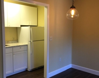 2241 W Pensacola Street Apt 68 - Photo Thumbnail 5