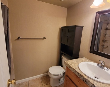 7490 Willowind Drive - Photo Thumbnail 22