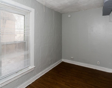 1514 N. Elston, Unit 2 - Photo Thumbnail 6