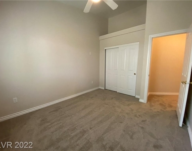 7833 Hidden Village Avenue - Photo Thumbnail 17