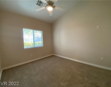 7833 Hidden Village Avenue - Photo Thumbnail 15