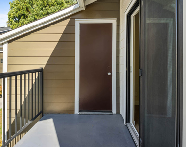 180 Pasito Terrace - Photo Thumbnail 41